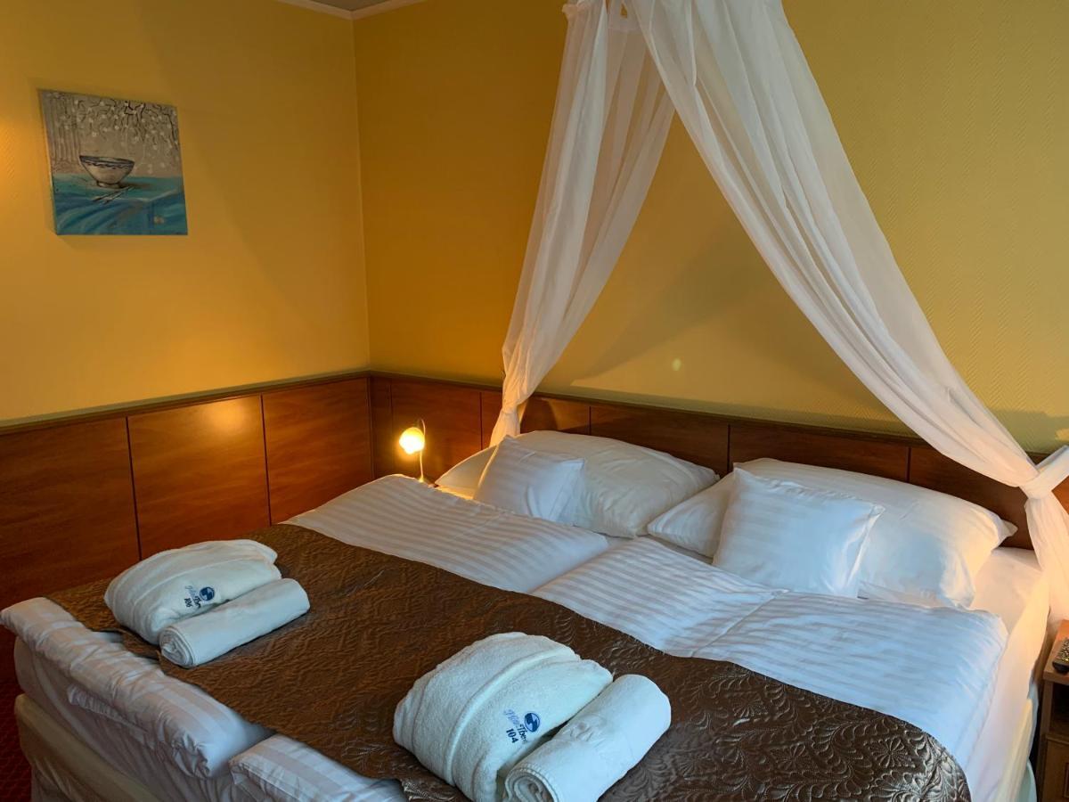 Hotel Therma Dunajska Streda Exterior photo